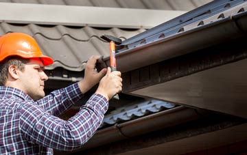 gutter repair Newbourne, Suffolk